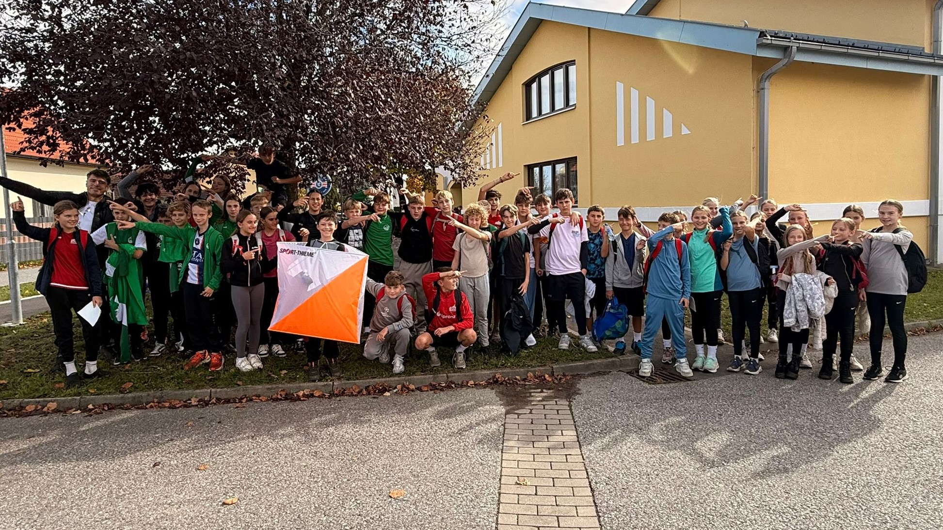 Apple Bobbing 2025 10 22 banner